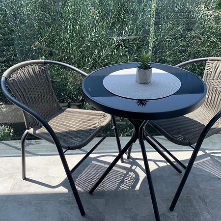 Deluxe Suites Anna Водице Екстериор снимка