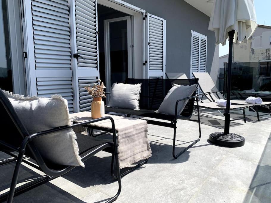 Deluxe Suites Anna Водице Екстериор снимка