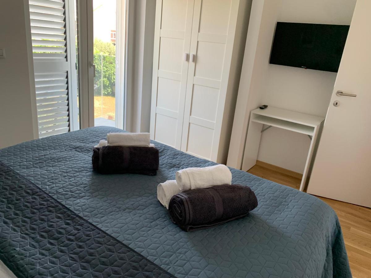 Deluxe Suites Anna Водице Екстериор снимка