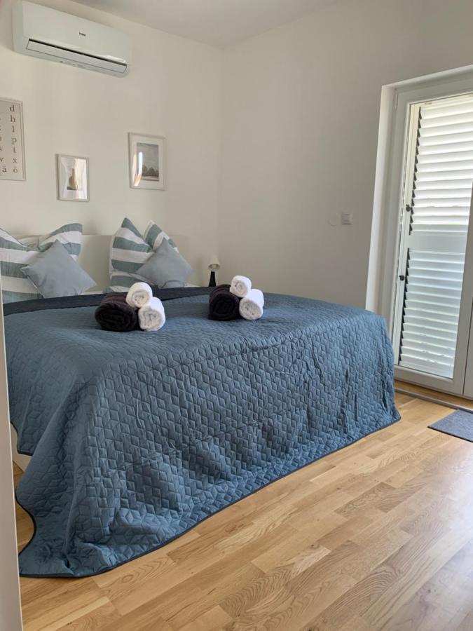 Deluxe Suites Anna Водице Екстериор снимка